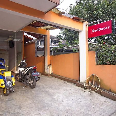 Reddoorz Syariah Near Btc Fashion Mall Bandung Eksteriør bilde