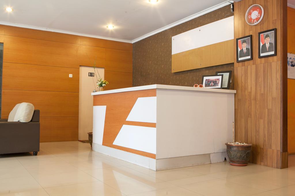 Reddoorz Syariah Near Btc Fashion Mall Bandung Eksteriør bilde